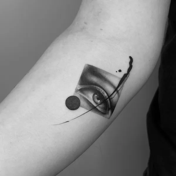 Radvilė Rūtaitė tattoo 1